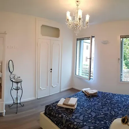 Apartment Ferrari Galli - Holiday House Venezia 