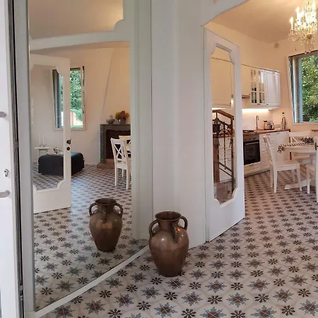Apartment Ferrari Galli - Holiday House Venezia 